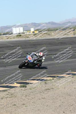 media/Jan-16-2026-CVMA Friday Practice (Fri) [[6f2bf47531]]/4-Racer 3-NRS/Session 3 (Bowl)/